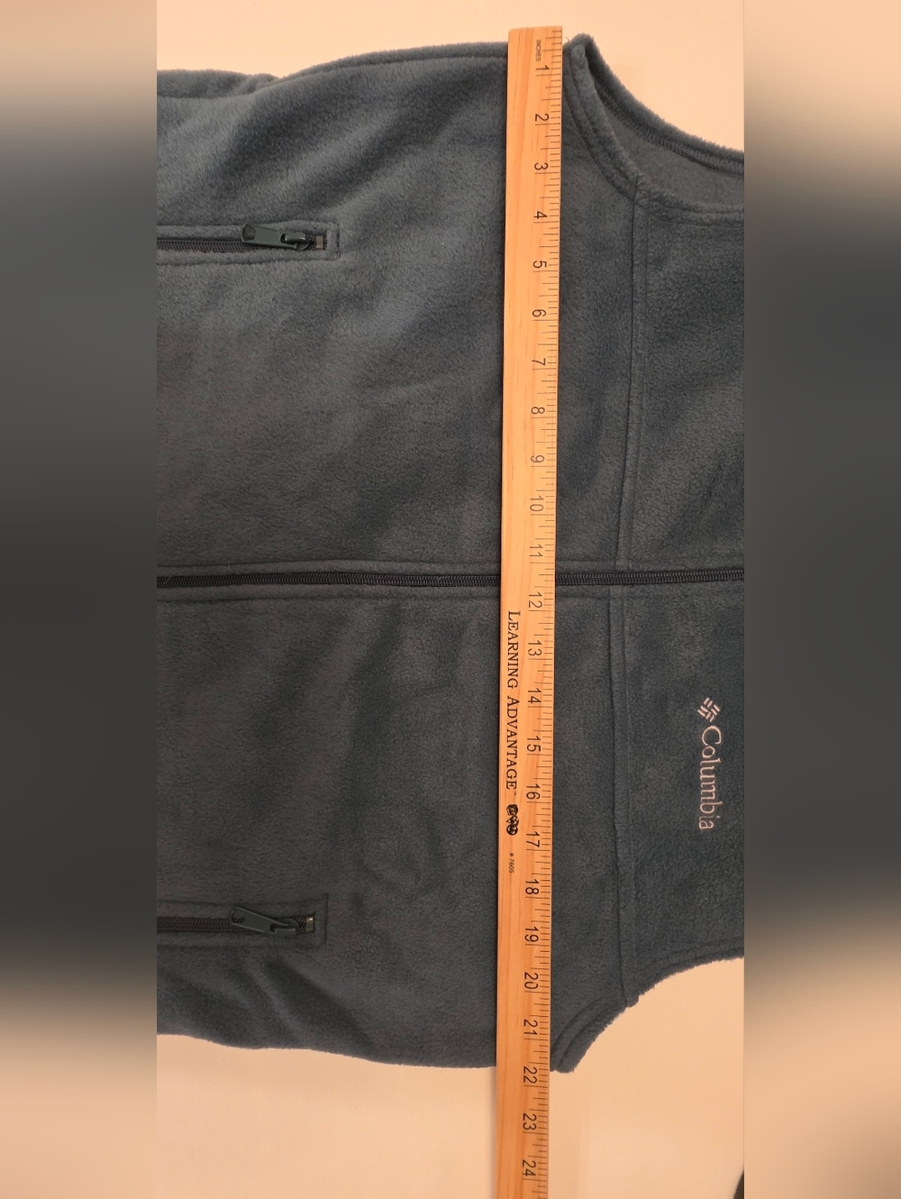 Columbia Men’s Blue Fleece Vest ~ Size Medium - Picture 8 of 9